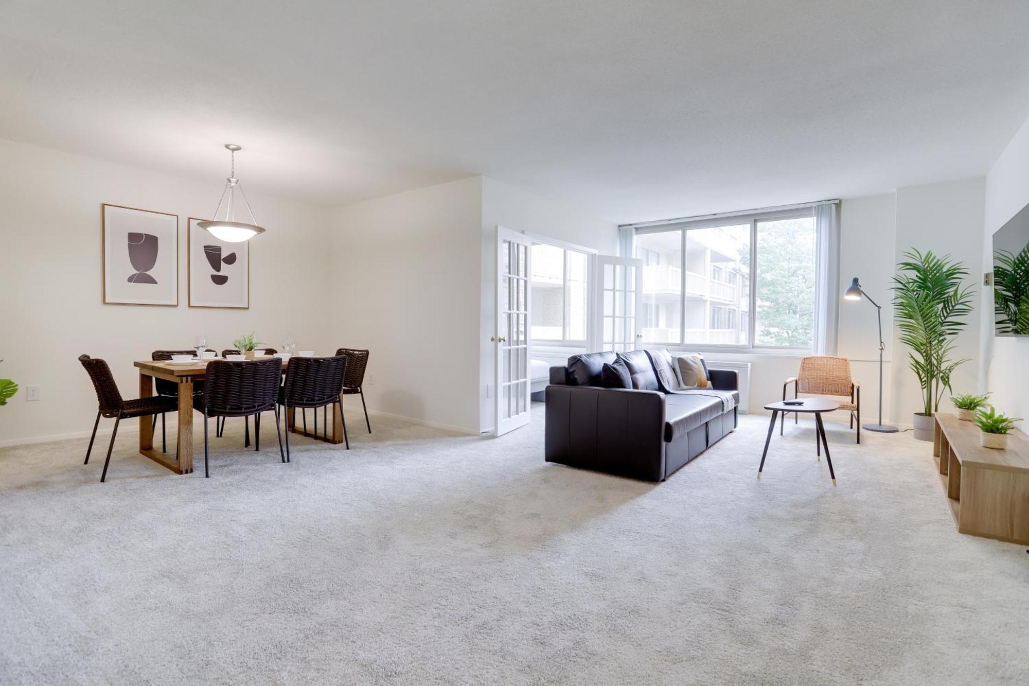 Awesome 1 Bedroom Apt + Den At Crystal City With Gym アーリントン エクステリア 写真